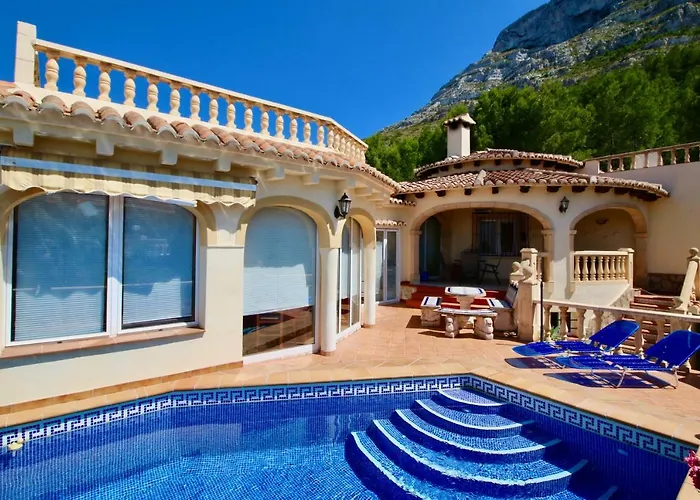 Don Quijote Se By Carlosferien Villa